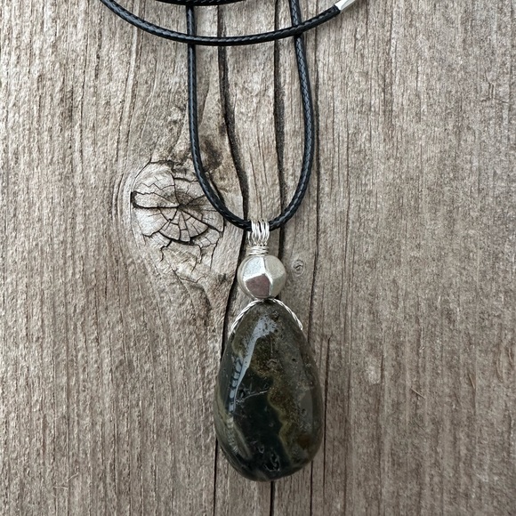 Ocean Jasper Necklace Connected to Joy, Release and Alignment. - Picture 2 of 7